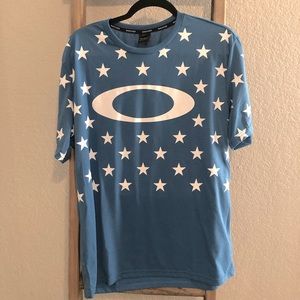 Oakley T-shirt Custom Fit Blue with White Stars XL